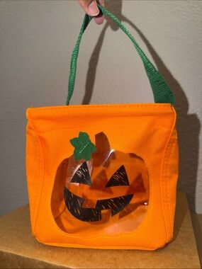 thirty-one Orange Pumpkin Trick-or-Treat Tote with Green Handle